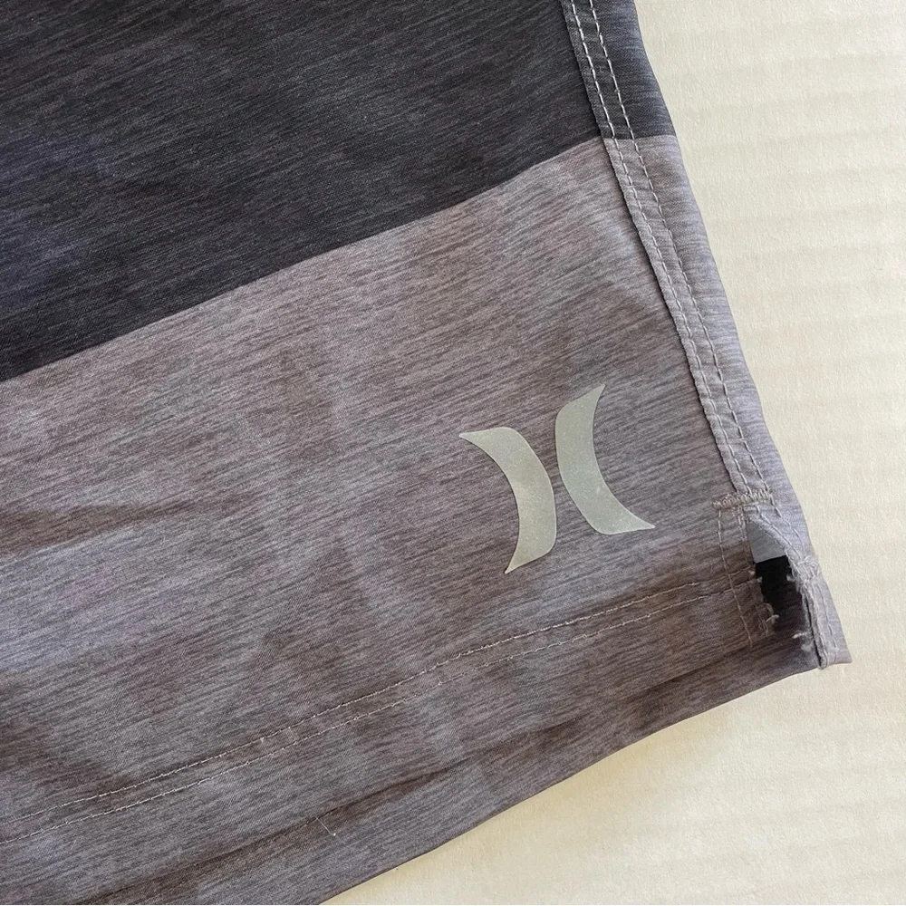 Men Hurley Color-block Gray-Black  Drawstring Lined Swim Board Shots size Large